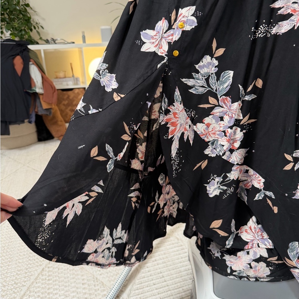 Women’s | Black Floral Off Shoulder Midi Dress Button Front | Size Medium - Picture 6 of 9